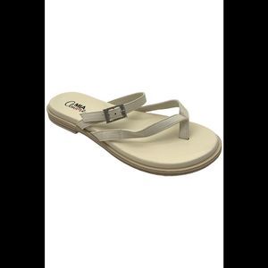Mia Amore Women's Carrole Sandal Off White - Medium